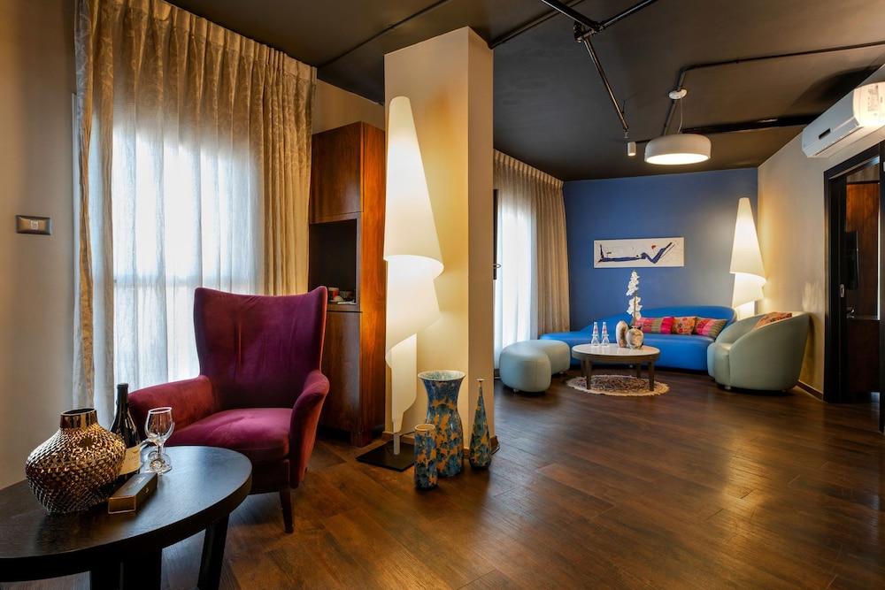 Play Seaport Suite Hotel Tlv Tel Aviv Buitenkant foto